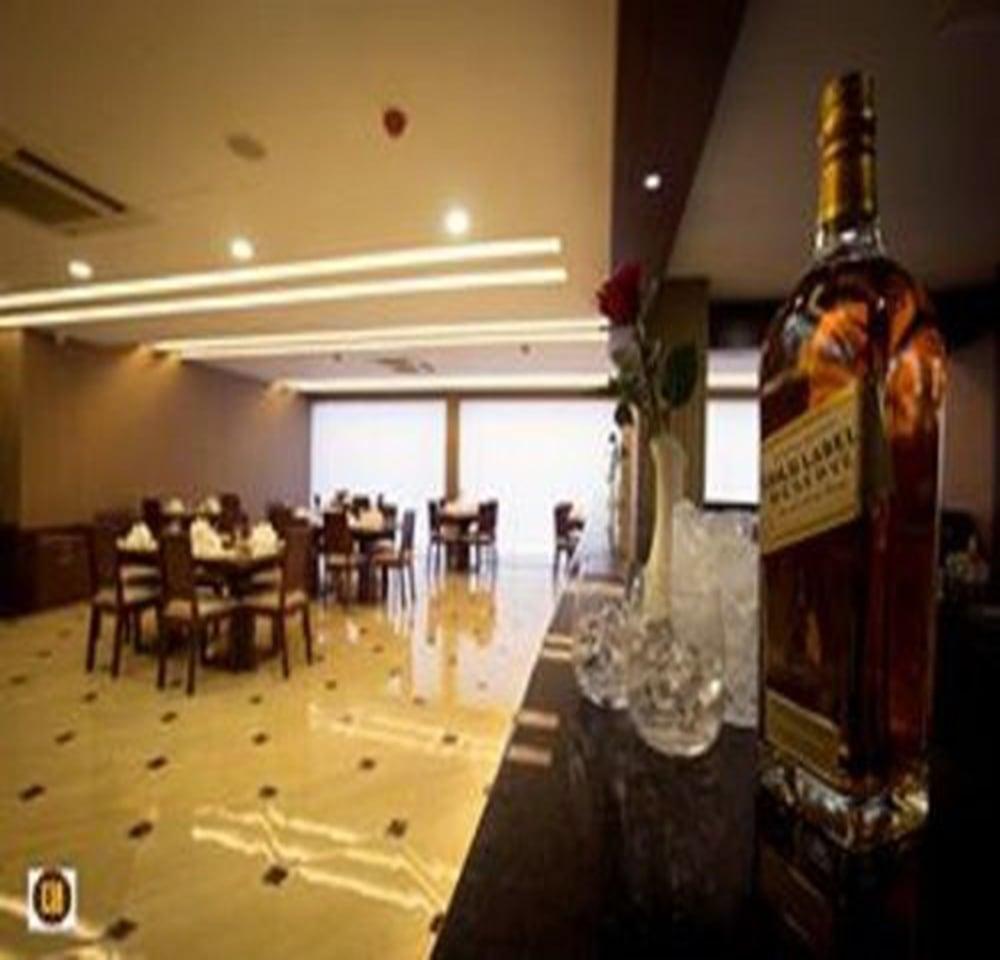 Hotel Elegant Pyi Thar Yar Yangón